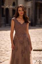 Load image into Gallery viewer, La Femme Mother of The Bride Style 26942