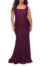 Load image into Gallery viewer, La Femme Plus Size Dress Style 28948