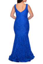 Load image into Gallery viewer, La Femme Plus Size Dress Style 28948