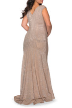 Load image into Gallery viewer, La Femme Plus Size Dress Style 28962