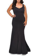 Load image into Gallery viewer, La Femme Plus Size Dress Style 28975