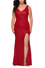Load image into Gallery viewer, La Femme Plus Size Dress Style 29001