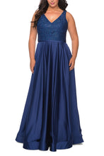 Load image into Gallery viewer, La Femme Plus Size Dress Style 29004