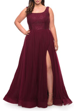 Load image into Gallery viewer, La Femme Plus Size Dress 29070