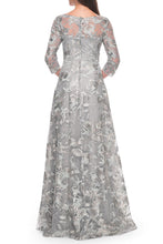 Load image into Gallery viewer, La Femme Mother Of The Bride Style 30062
