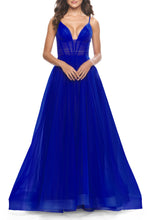 Load image into Gallery viewer, La Femme Prom Dress 31147
