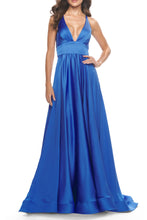 Load image into Gallery viewer, La Femme Prom Dress 31533
