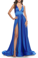 Load image into Gallery viewer, La Femme Prom Dress 31533