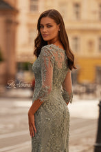 Load image into Gallery viewer, La Femme Mother Of The Bride Style 31909