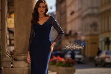 Load image into Gallery viewer, La Femme Mother Of The Bride Style 32609