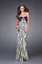 Load image into Gallery viewer, La Femme Style 15059