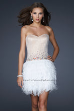 Load image into Gallery viewer, La Femme Homecoming Dress Style 17106