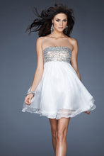 Load image into Gallery viewer, La Femme Homecoming Dress Style 18063
