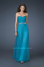 Load image into Gallery viewer, La Femme Prom Dress Style 18656