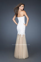 Load image into Gallery viewer, La Femme Mother of the Bride Dress Style 18951