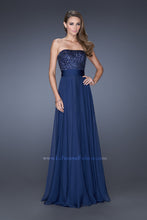 Load image into Gallery viewer, La Femme Mother of the Bride Dress Style 19186