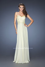 Load image into Gallery viewer, La Femme Prom Dress Style 19342