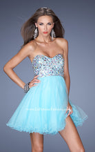 Load image into Gallery viewer, La Femme Homecoming Style 19373