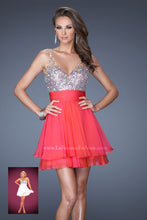 Load image into Gallery viewer, La Femme Homecoming Dress Style 19469