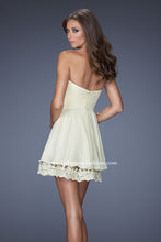 Load image into Gallery viewer, La Femme Homecoming Dress Style 19687