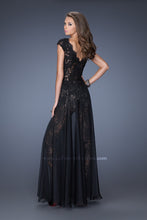 Load image into Gallery viewer, La Femme Prom Dress Style 20010