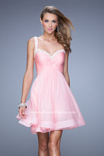 Load image into Gallery viewer, La Femme Homecoming Dress Style 20677