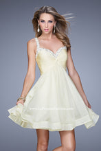 Load image into Gallery viewer, La Femme Homecoming Dress Style 20677