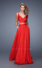 Load image into Gallery viewer, La Femme Prom Dress Style 21152