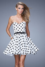 Load image into Gallery viewer, La Femme Homecoming Dress Style 21388