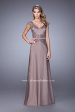 Load image into Gallery viewer, La Femme Mother of the Bride Dress Style 21652
