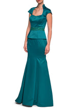 Load image into Gallery viewer, La Femme Mother of the Bride Dress Style 21666