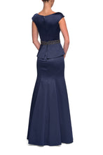 Load image into Gallery viewer, La Femme Mother of the Bride Dress Style 23020