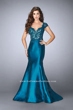 Load image into Gallery viewer, La Femme Prom Dress Style 23960
