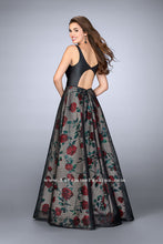 Load image into Gallery viewer, La Femme Prom Dress Style 24025