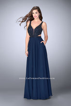 Load image into Gallery viewer, La Femme Gigi Prom Dress Style 24050