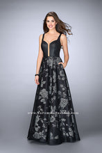 Load image into Gallery viewer, La Femme Prom Dress Style 24114