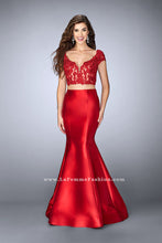 Load image into Gallery viewer, La Femme Prom Dress Style 24239