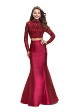 Load image into Gallery viewer, La Femme Prom Dress Style 24901
