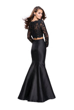 Load image into Gallery viewer, La Femme Prom Dress Style 25324