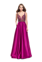 Load image into Gallery viewer, La Femme Prom Dress Style 25348