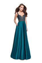 Load image into Gallery viewer, La Femme Prom Dress Style 25348