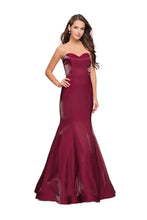 Load image into Gallery viewer, La Femme Prom Dress Style 25383