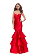 Load image into Gallery viewer, La Femme Prom Dress Style 25432