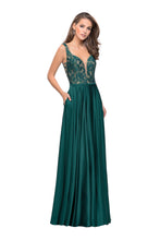 Load image into Gallery viewer, La Femme Prom Dress Style 25436