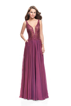 Load image into Gallery viewer, La Femme Prom Dress Style 25513