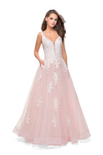 Load image into Gallery viewer, La Femme Prom Dress Style 25624