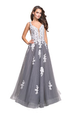 Load image into Gallery viewer, La Femme Prom Dress Style 25624