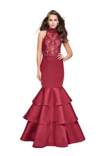 Load image into Gallery viewer, La Femme Prom Dress Style 25707