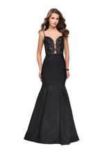 Load image into Gallery viewer, La Femme Prom Dress Style 25751