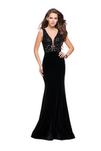 Load image into Gallery viewer, La Femme Prom Dress Style 25824